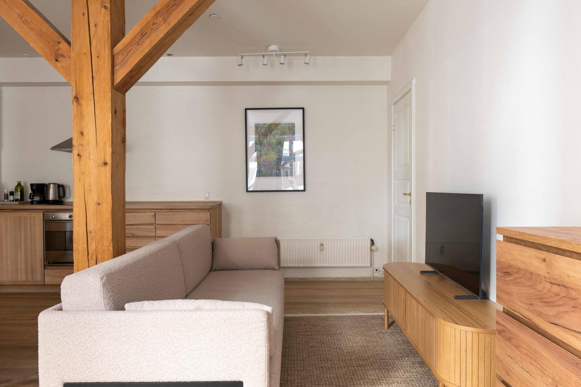 Cozy And Contemporary Ground Floor Retreat Leilighet København