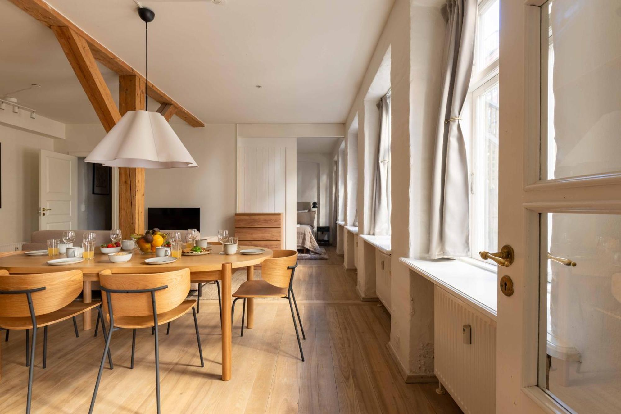 Cozy And Contemporary Ground Floor Retreat Leilighet